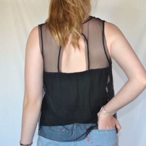 Holister Mesh Tank Top with Flower Embroidery - Picture 3 of 3